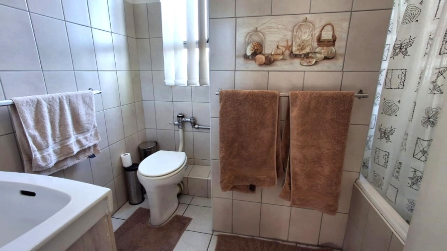 2 Bedroom Property for Sale in Townsend Estate Western Cape